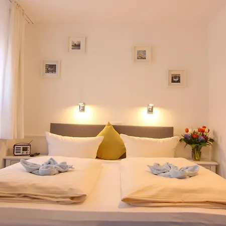 Affittacamere Kapitaenshaus-lassen-zimmer-mayflower Westerland